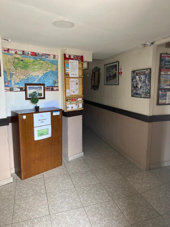 Emile Youth Hostel غيبرالتار المظهر الخارجي الصورة